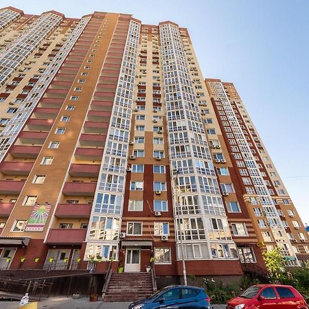 Апартаменты Студия на Бориса Гмыри 12б Киев Экстерьер фото